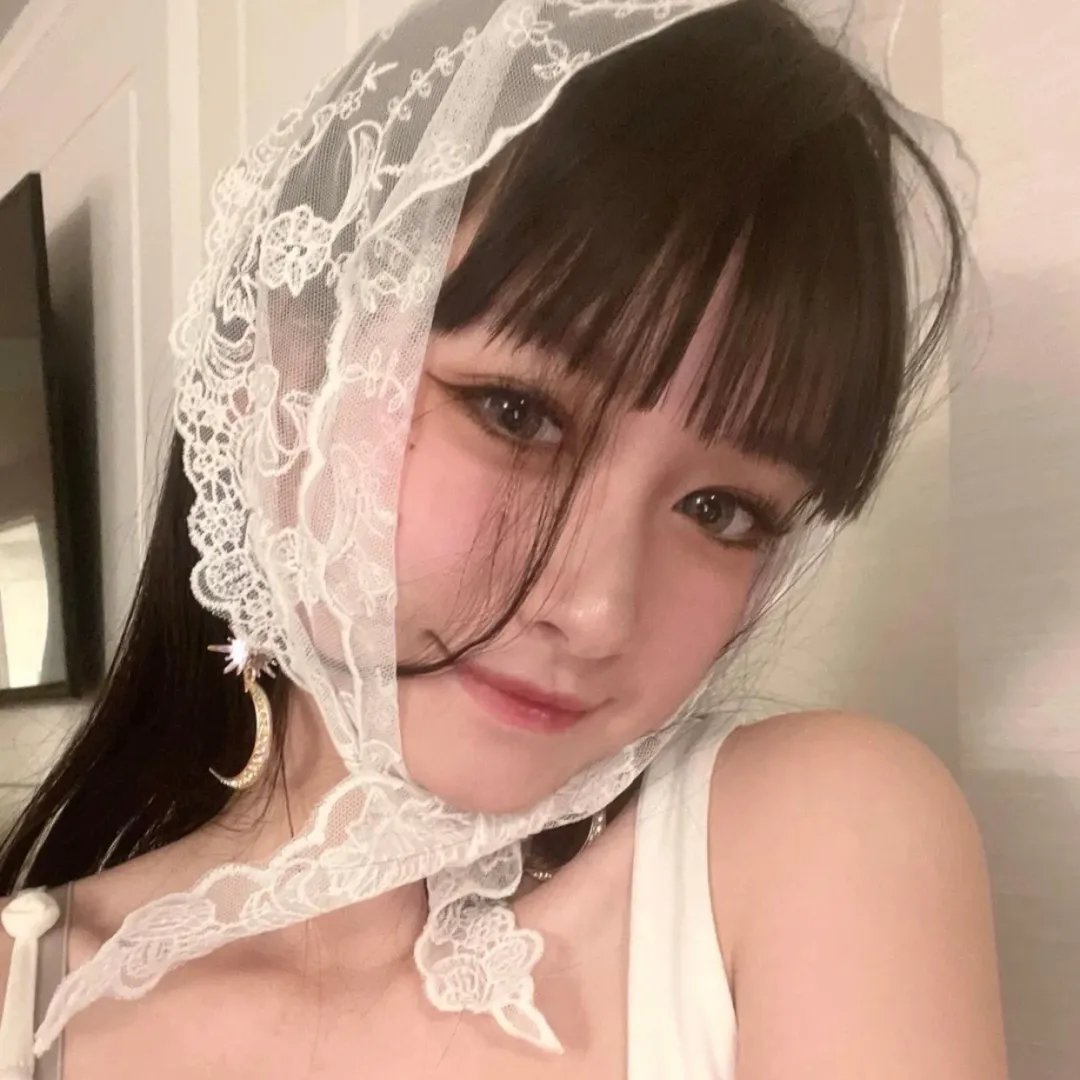 赤裸女羔羊
